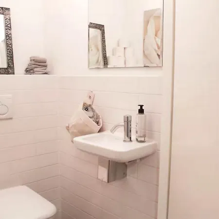 Bed & Breakfast Raul Vlakbik Het Gogh Musem Amsterdam