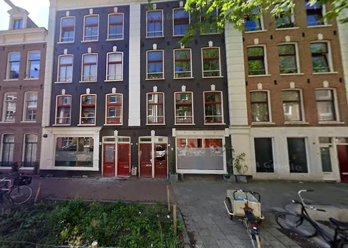 Raul Vlakbik Het Gogh Musem Amsterdam